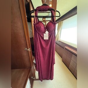 Elegant Lace Burgundy Dress